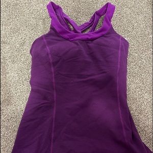 Lululemon exercise tank